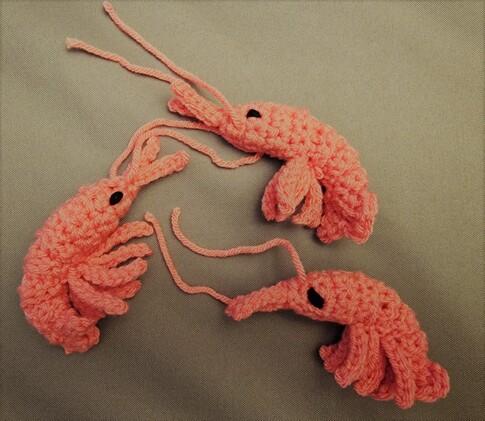3 Crochet shrimp