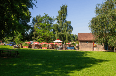 Camer park cafe