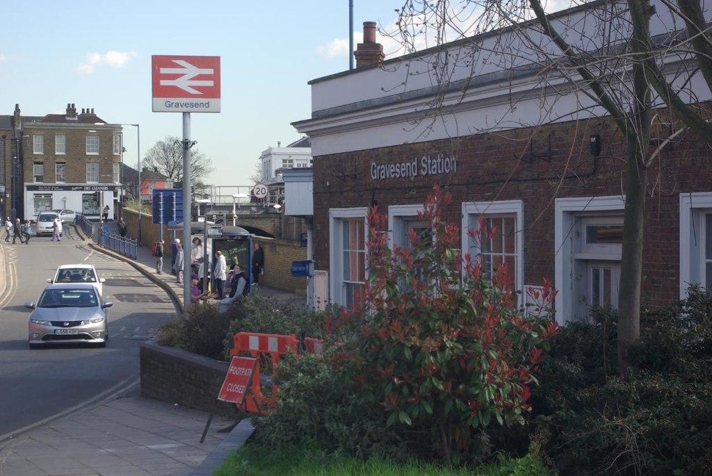 Graveesend train station old